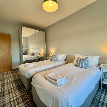 Lagoon View - Sea View- Pet Friendly - 2 Bed Apt - En-Suite Трирддур Экстерьер фото