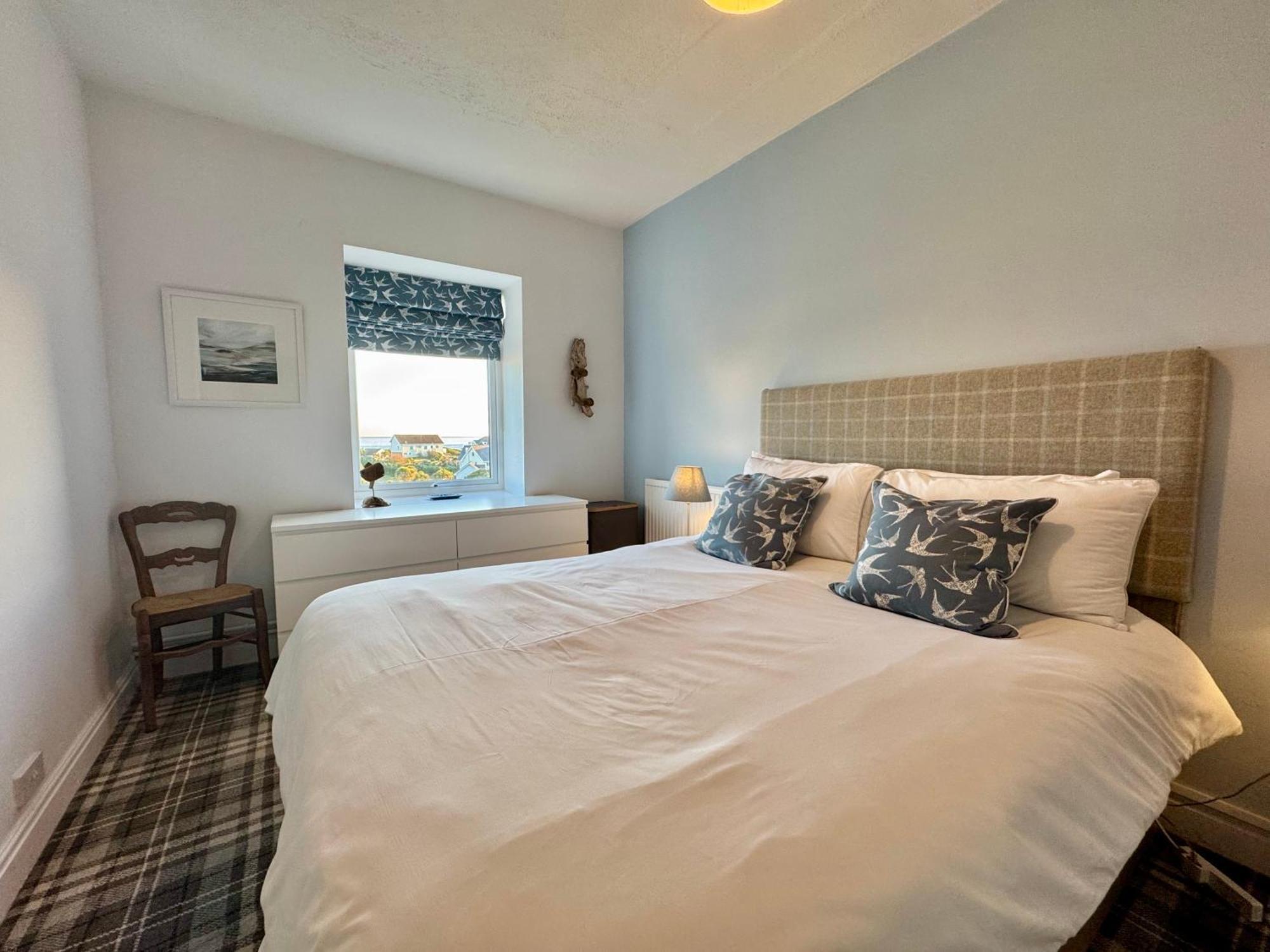 Lagoon View - Sea View- Pet Friendly - 2 Bed Apt - En-Suite Трирддур Экстерьер фото